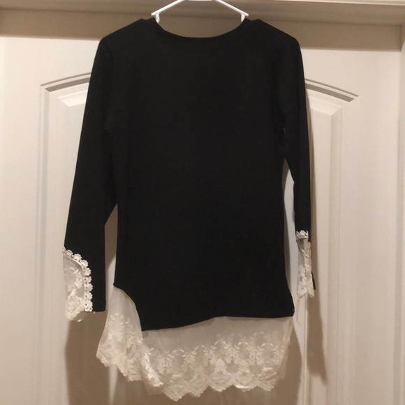 Top - Picture 2 of 4